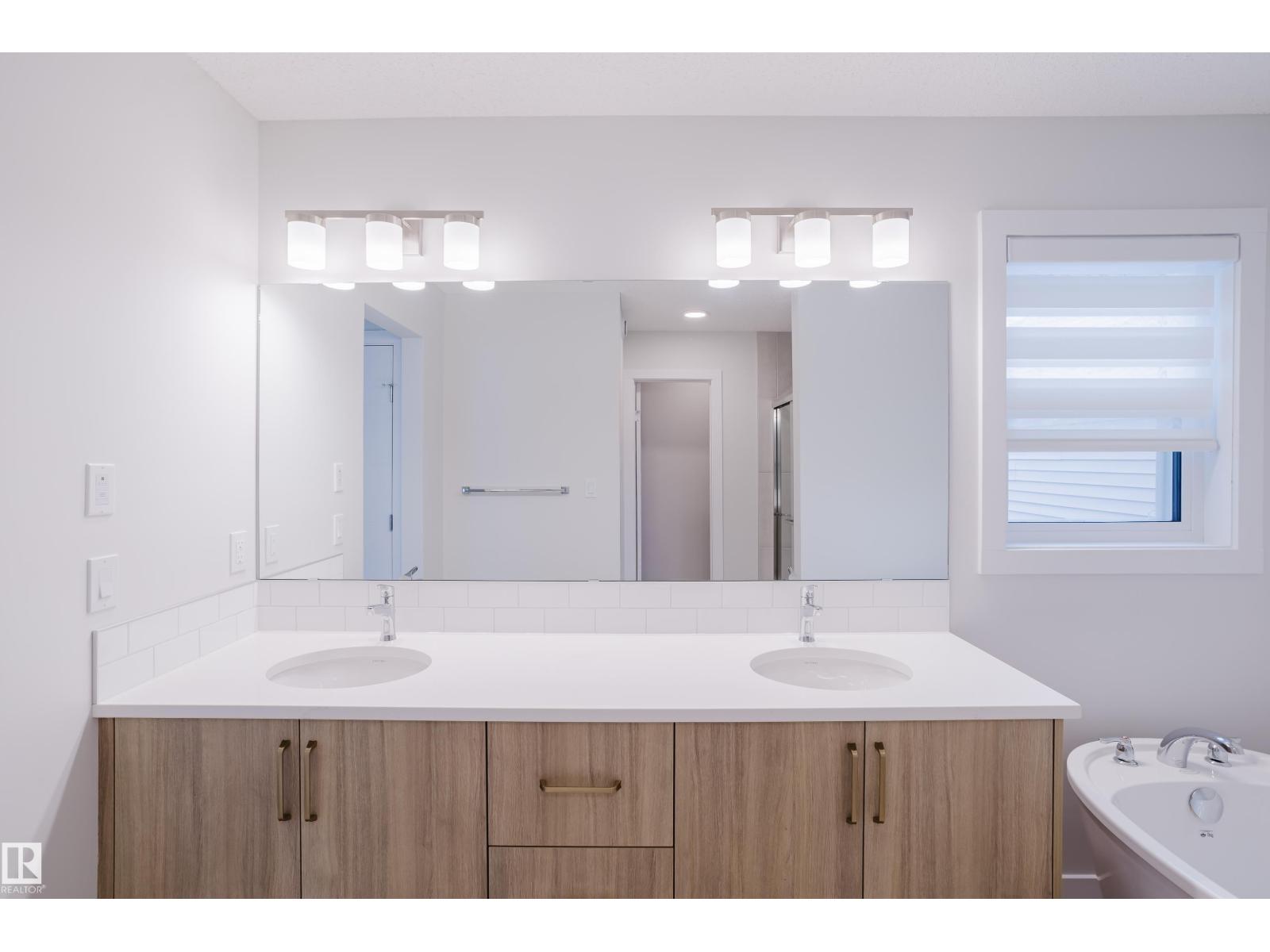 360 Bluff Cove, Leduc, Alberta  T9E 1S2 - Photo 45 - E4464396