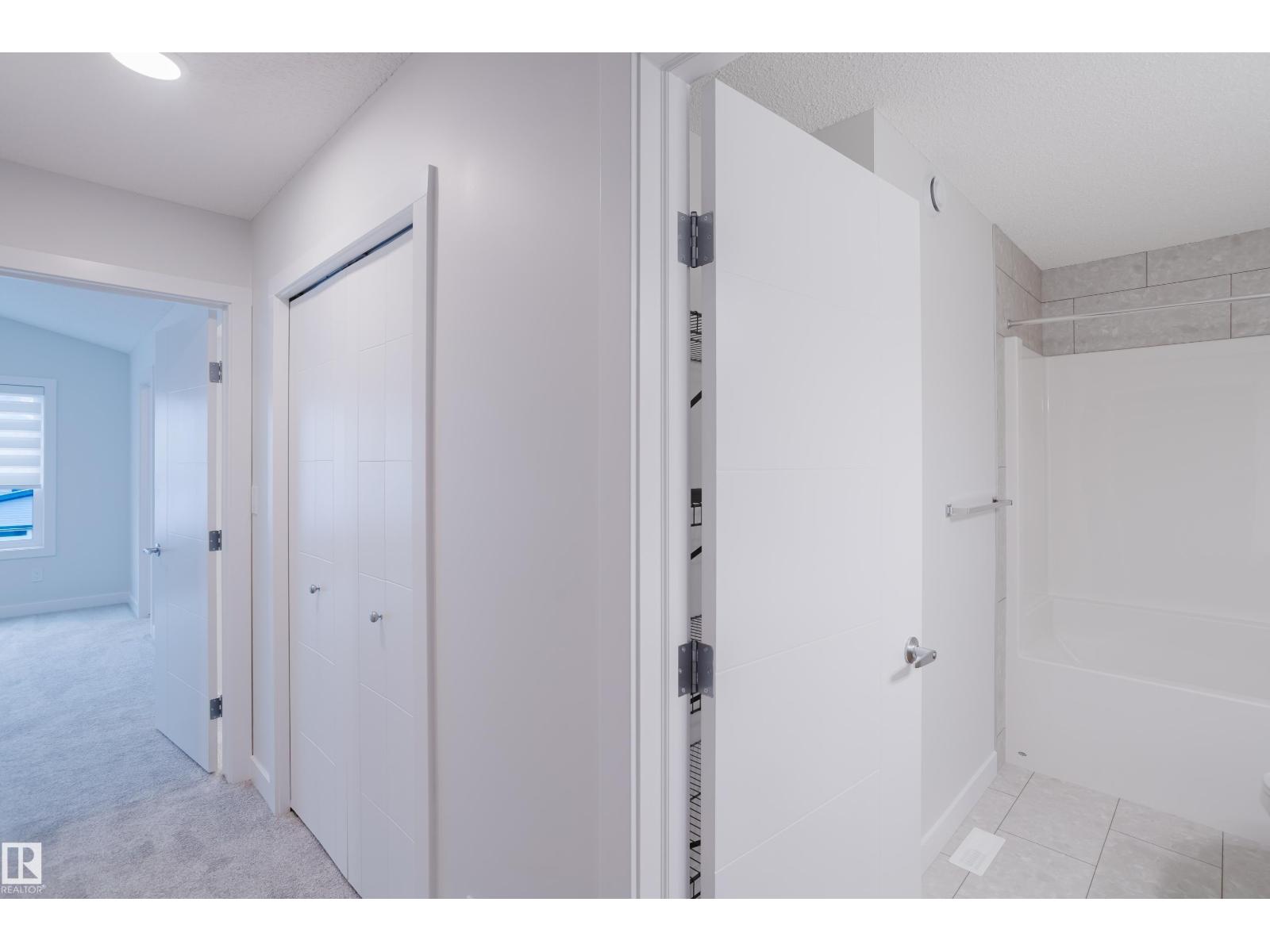 360 Bluff Cove, Leduc, Alberta  T9E 1S2 - Photo 37 - E4464396