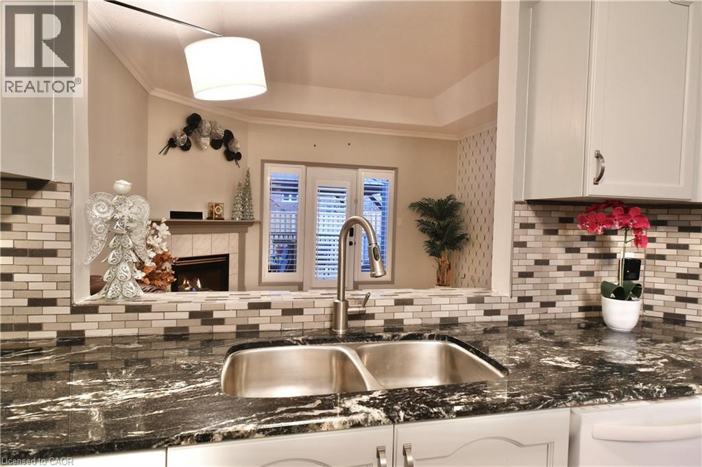 42 Greentrail Drive, Hamilton, Ontario  L0R 1W0 - Photo 10 - 40779566