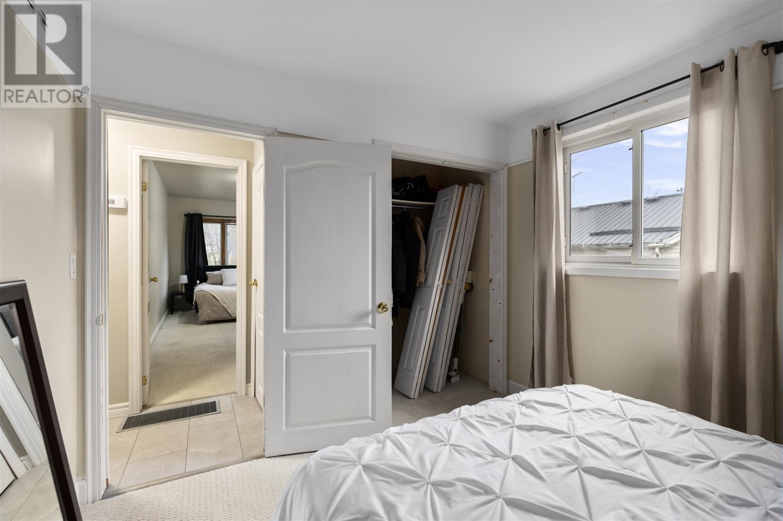 364 Chambers Ave, Sault Ste. Marie, Ontario  P6A 4W5 - Photo 12 - SM253212