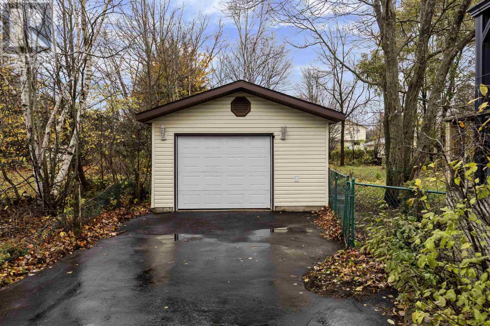 364 Chambers Ave, Sault Ste. Marie, Ontario  P6A 4W5 - Photo 28 - SM253212