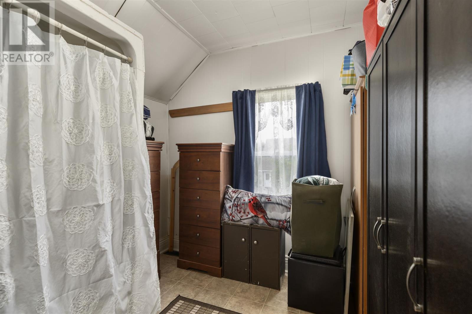 249 John St, Sault Ste. Marie, Ontario P6A 1P4 - Photo 22 - SM253303