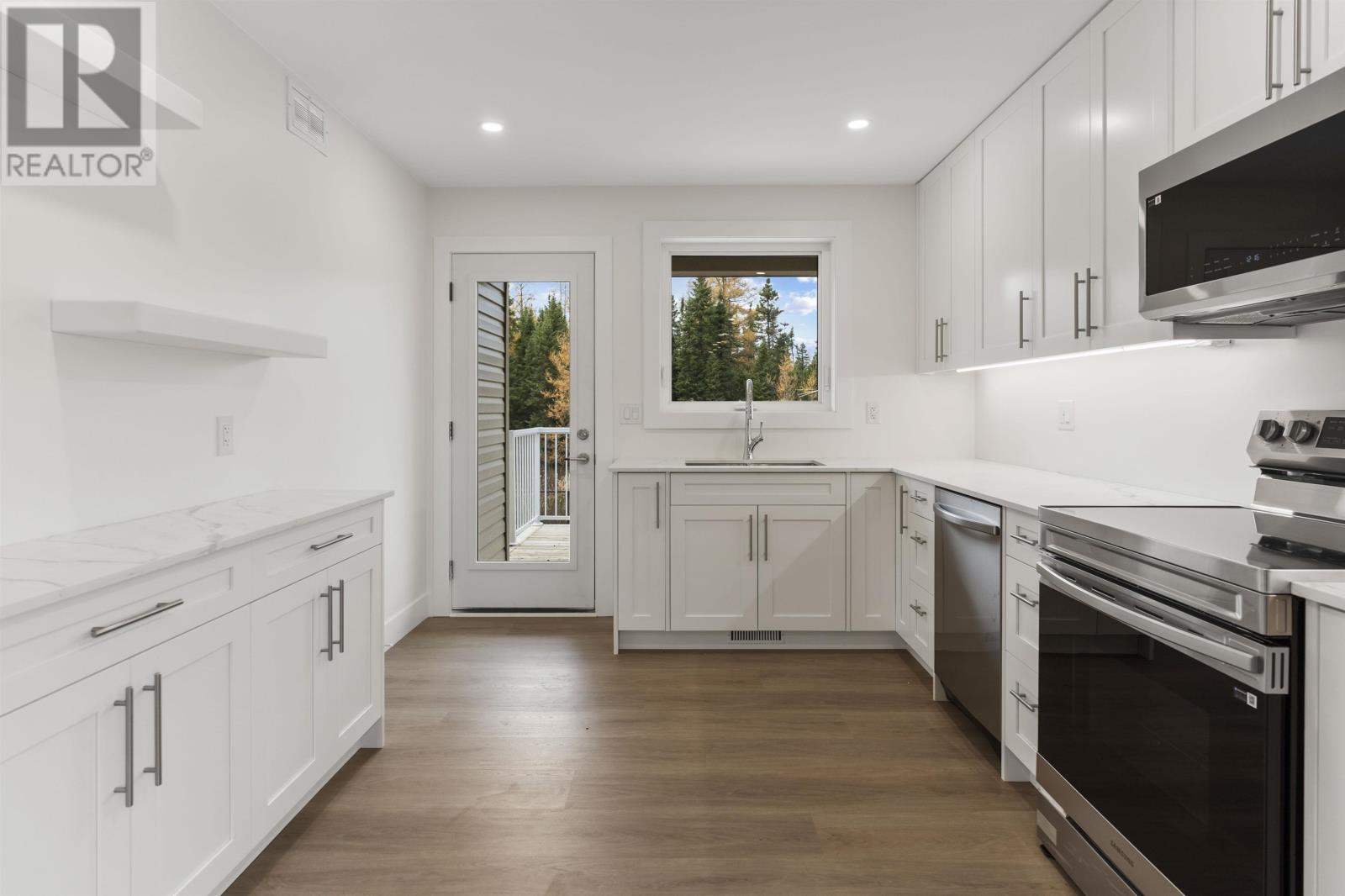 205 Bruin Cres, Thunder Bay, Ontario  P7C 0C5 - Photo 8 - TB253183