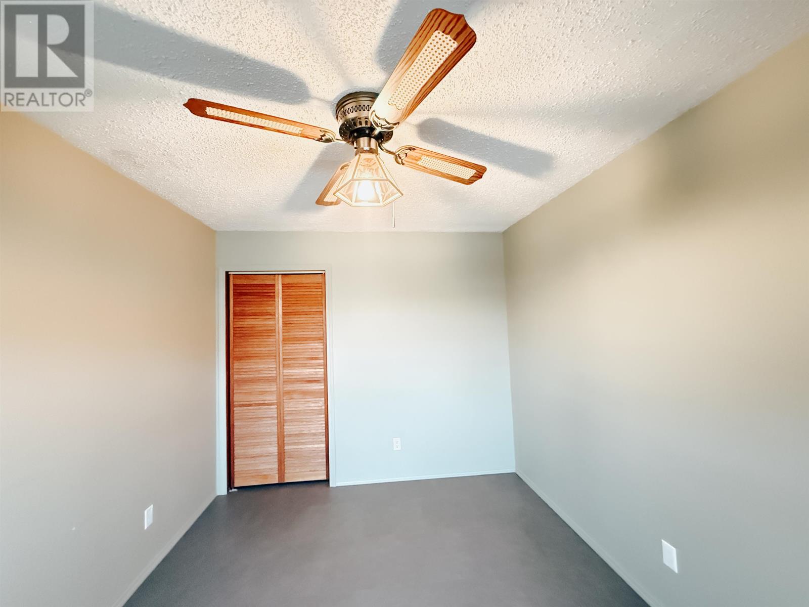 63 Peter Street West, Kenora, Ontario  P9N 3R4 - Photo 22 - TB253554