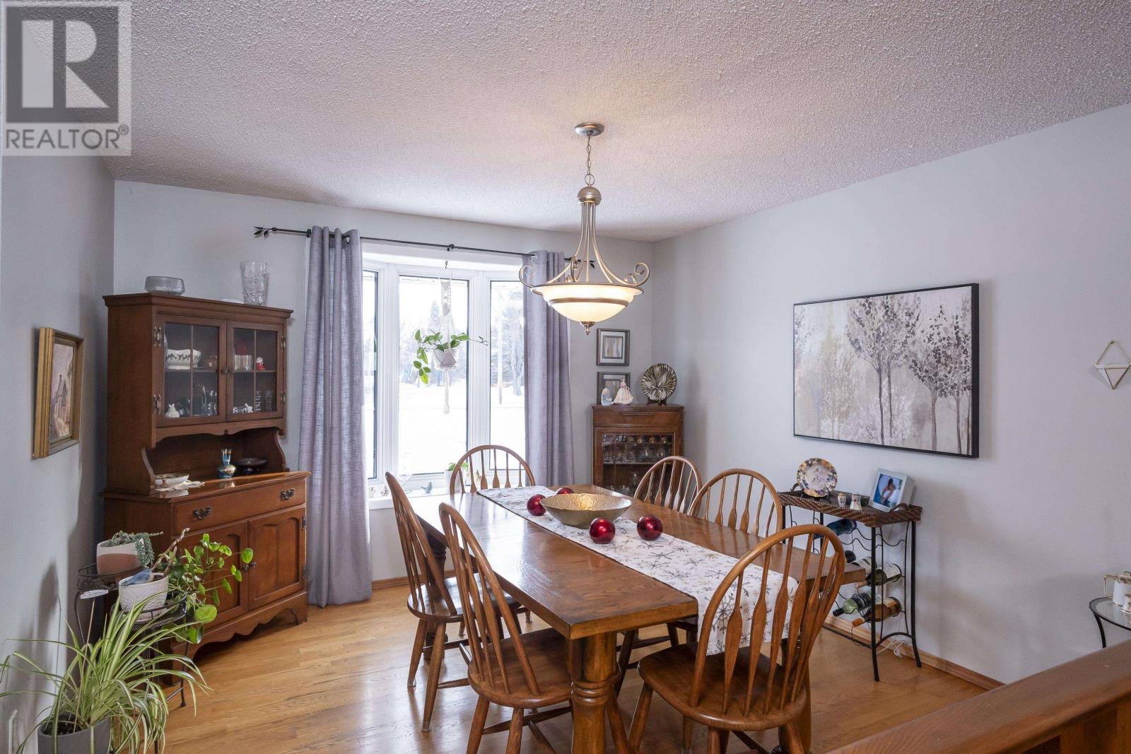 327 Ford St N, Thunder Bay, Ontario  P7C 4L6 - Photo 9 - TB253577