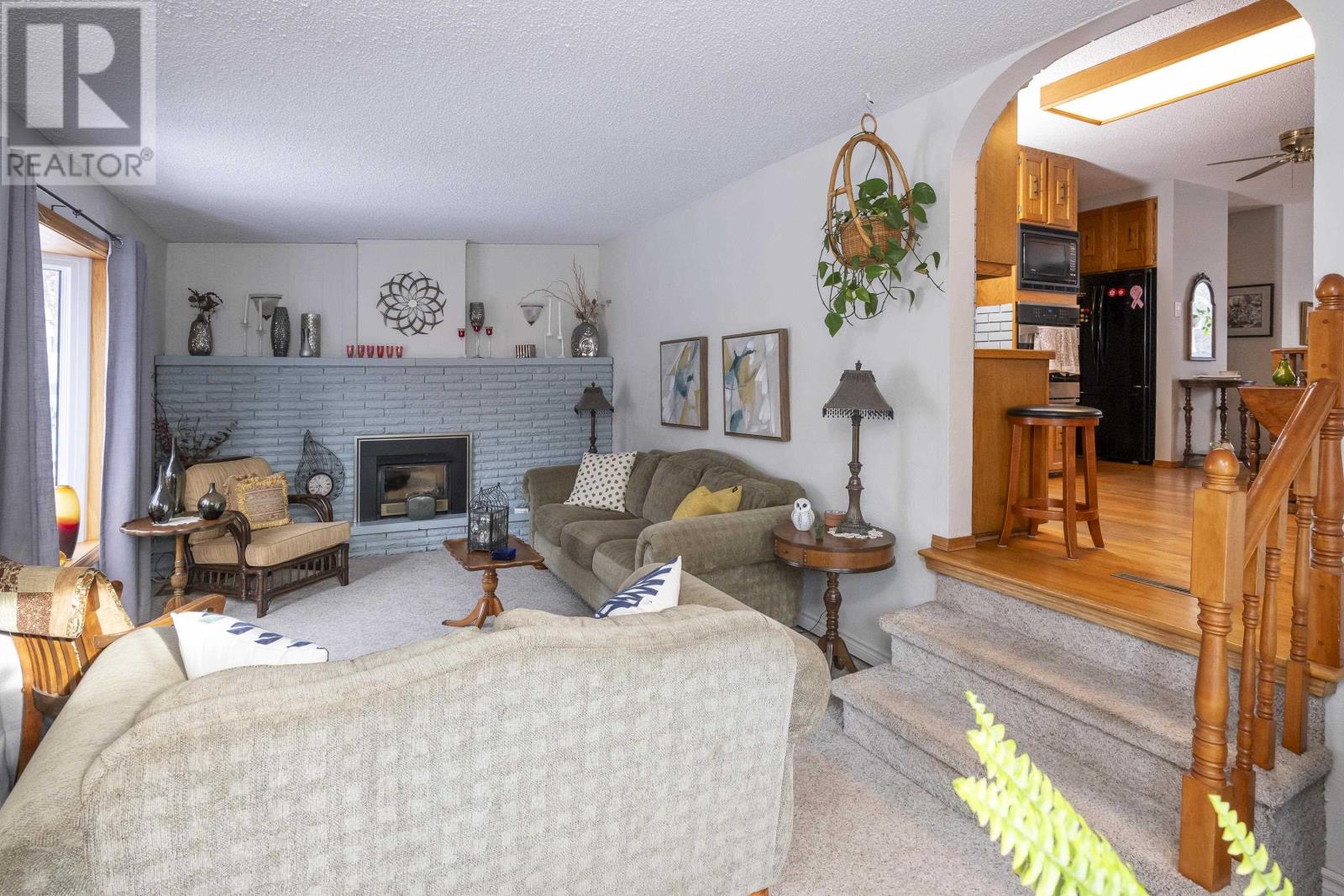 327 Ford St N, Thunder Bay, Ontario  P7C 4L6 - Photo 4 - TB253577