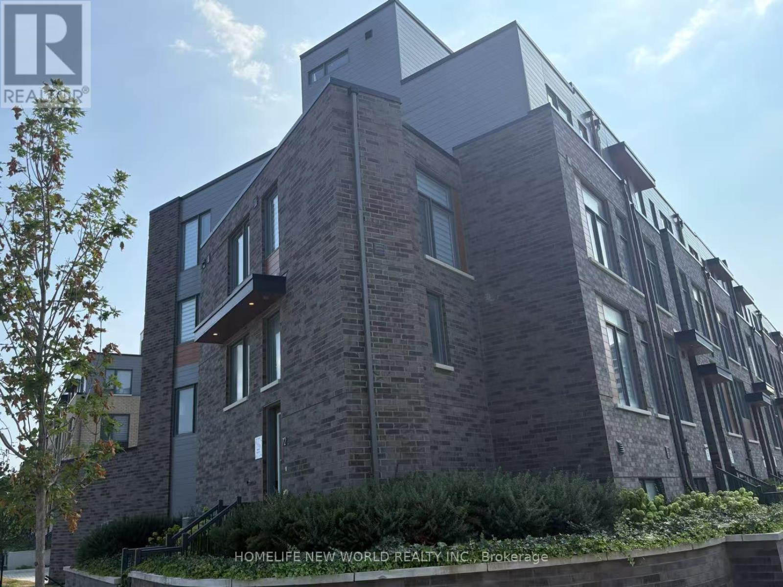 Room 1 - 72 Hooyo Terrace, Toronto, Ontario  M6A 0E2 - Photo 22 - C12470574