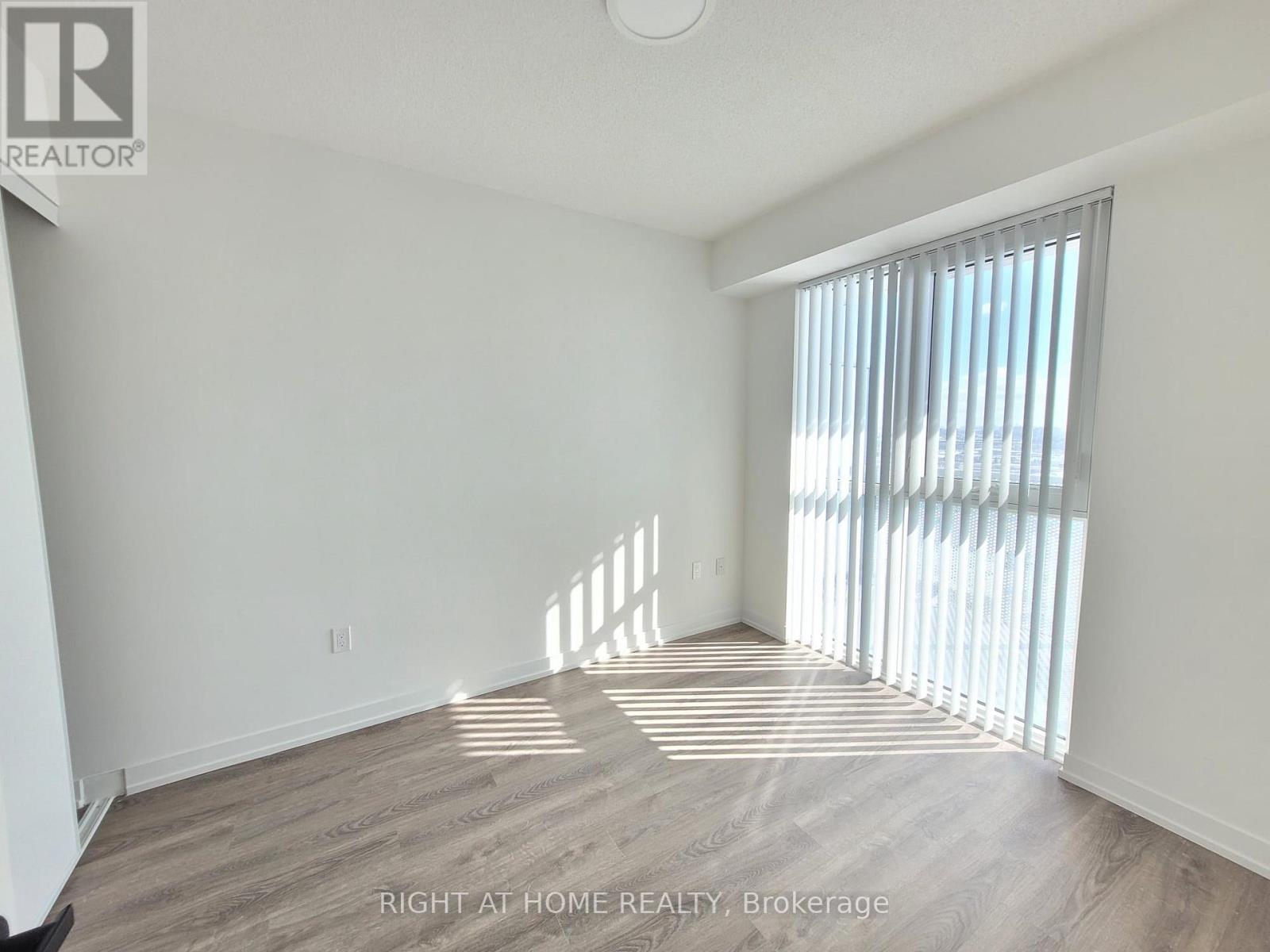 4205 - 195 Commerce Street, Vaughan, Ontario  L4K 0P9 - Photo 10 - N12588352