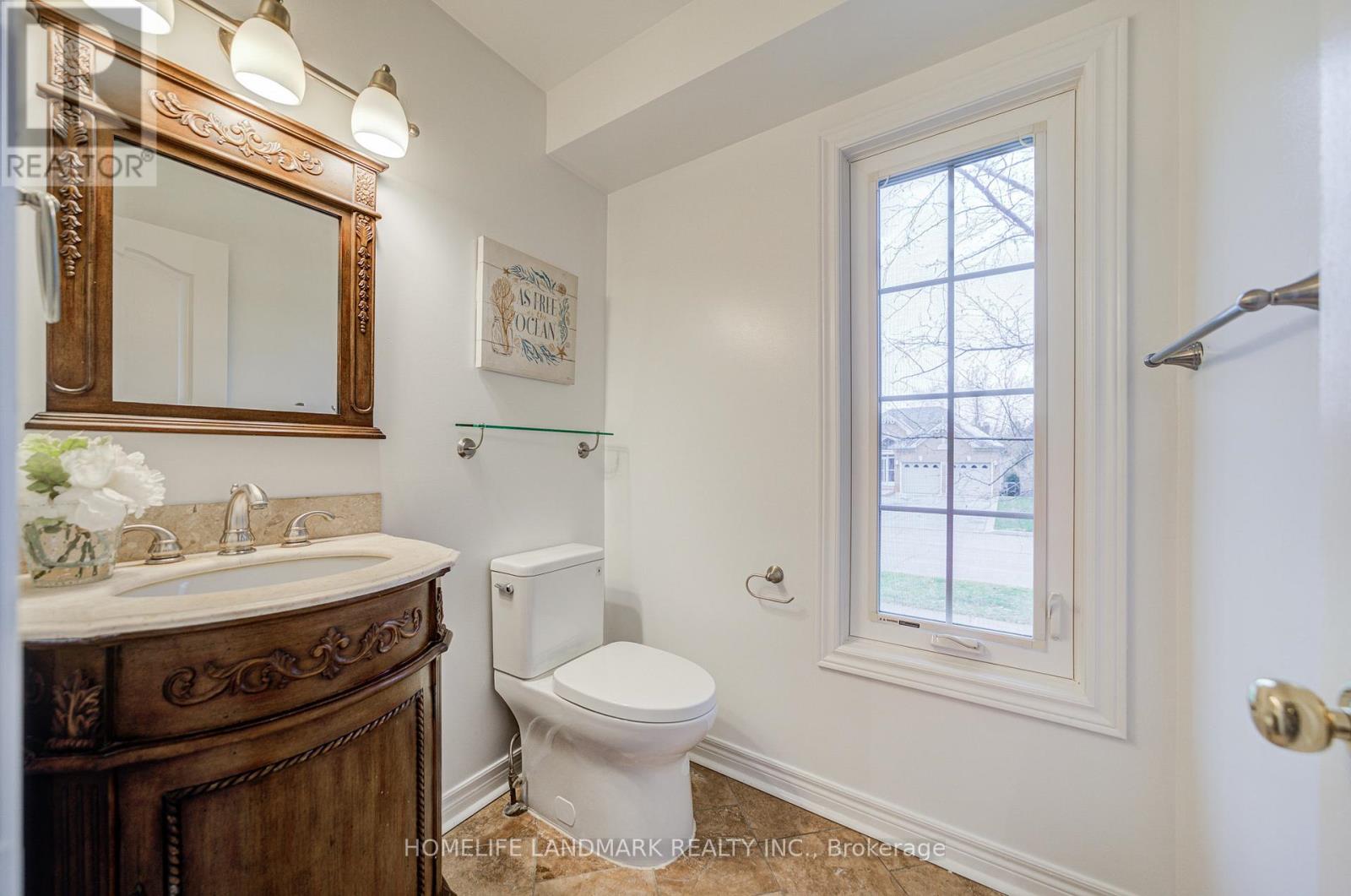 223 Deerglen Terrace, Aurora, Ontario  L4G 6Y5 - Photo 16 - N12588370