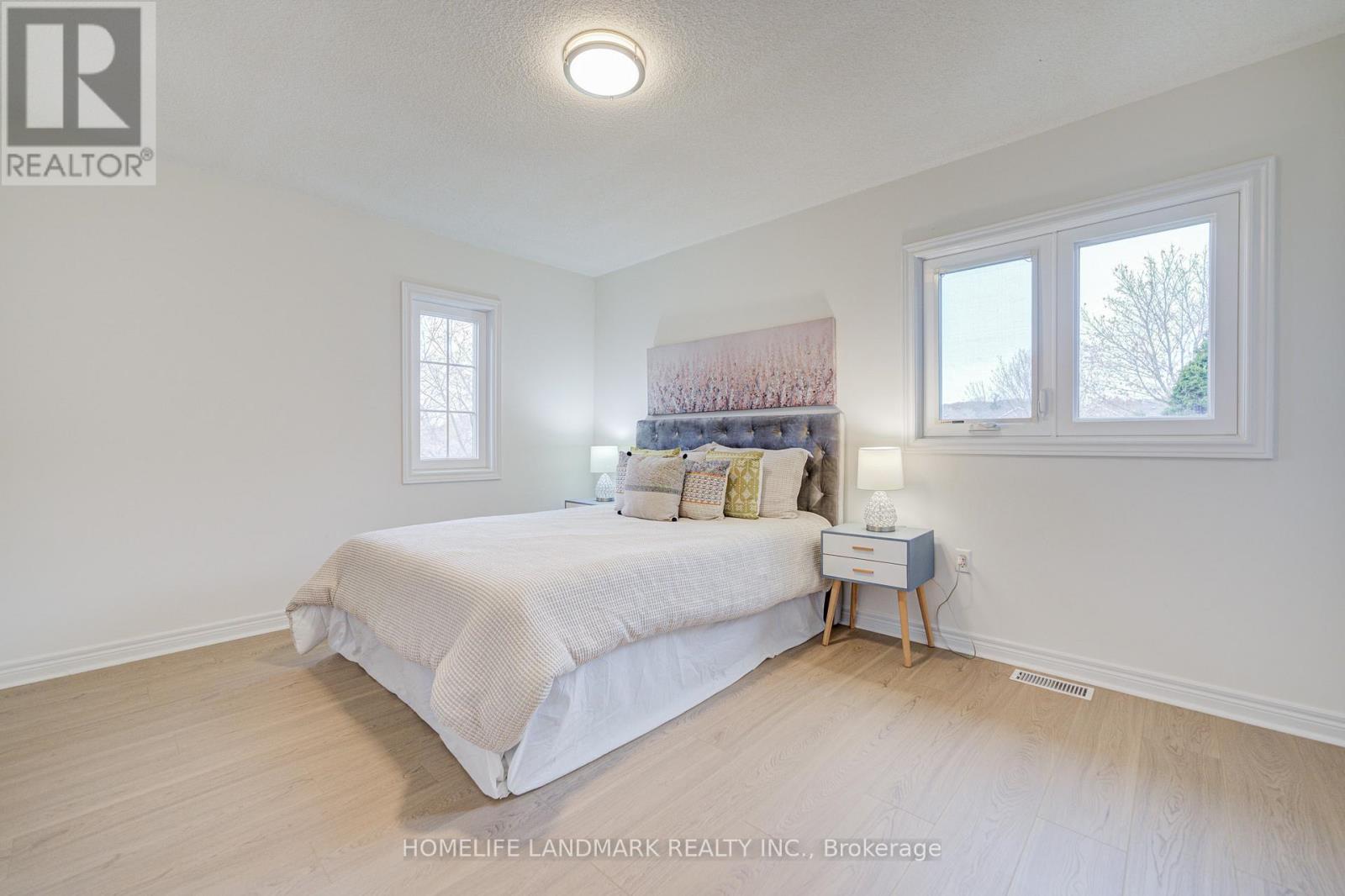 223 Deerglen Terrace, Aurora, Ontario  L4G 6Y5 - Photo 26 - N12588370