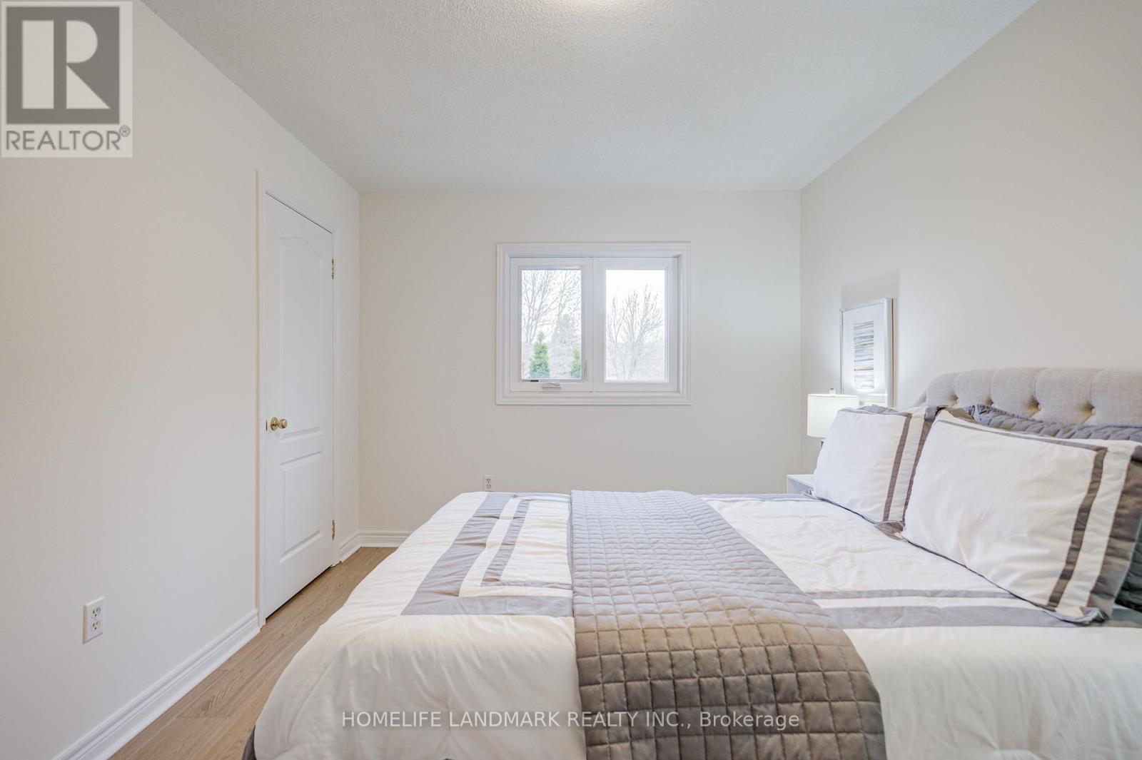 223 Deerglen Terrace, Aurora, Ontario  L4G 6Y5 - Photo 33 - N12588370