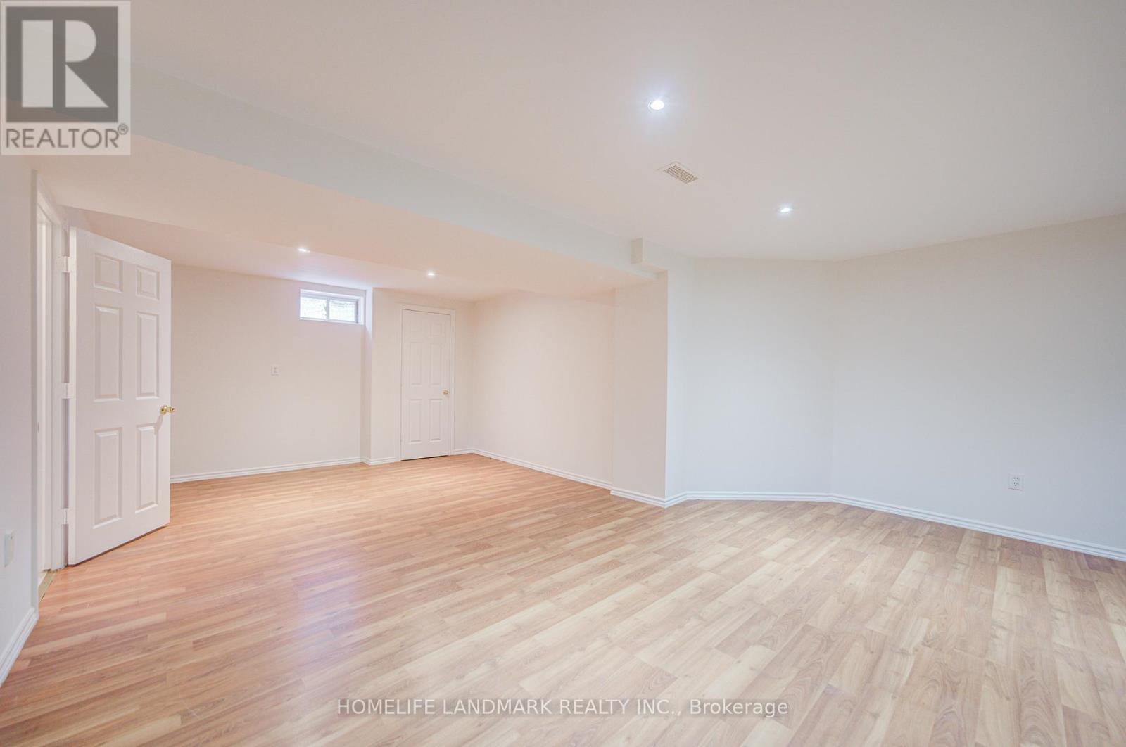 223 Deerglen Terrace, Aurora, Ontario  L4G 6Y5 - Photo 40 - N12588370