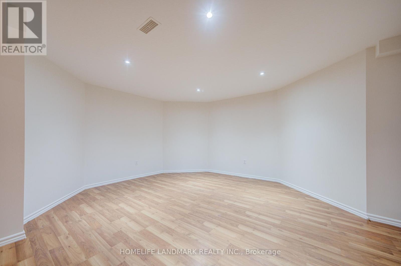 223 Deerglen Terrace, Aurora, Ontario  L4G 6Y5 - Photo 41 - N12588370