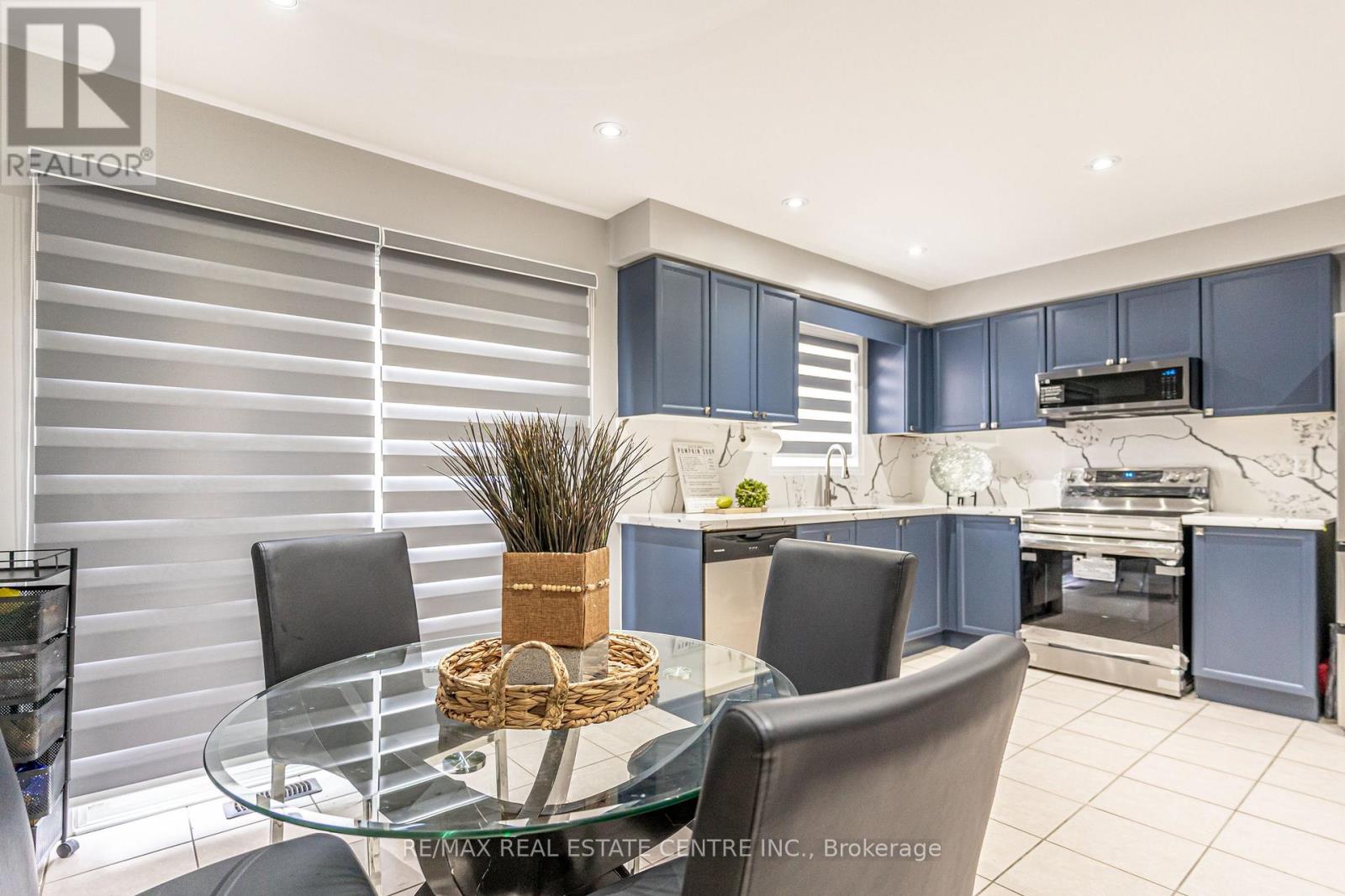 42 Brunswick Street, Brampton, Ontario  L6X 4Z9 - Photo 15 - W12588372