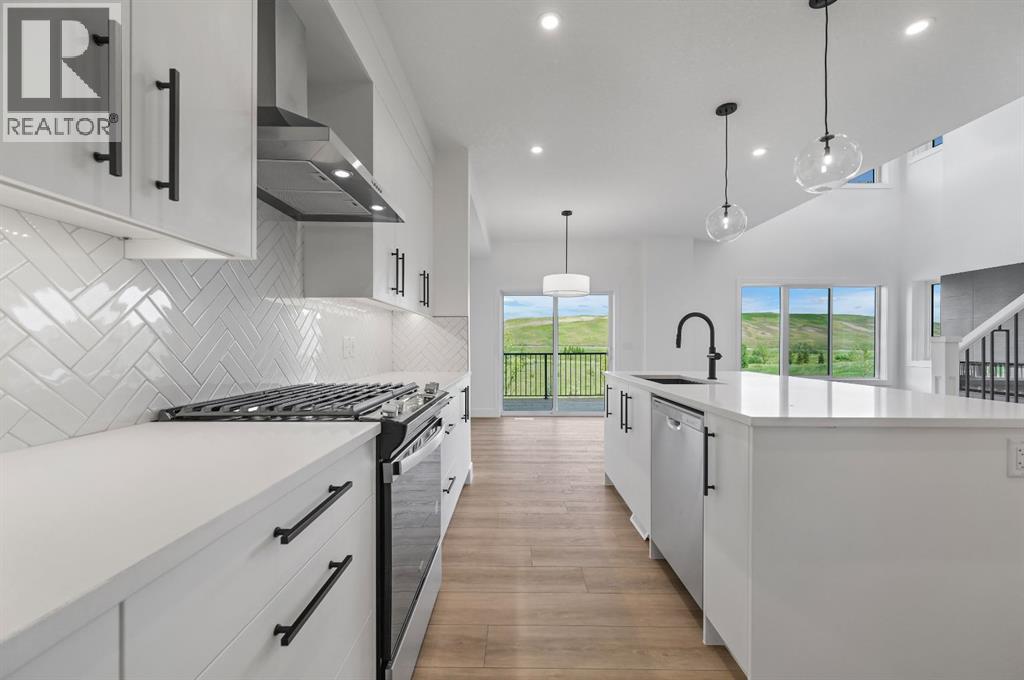 57 Walgrove Bay Se, Calgary, Alberta  T2X 4Y7 - Photo 5 - A2263953