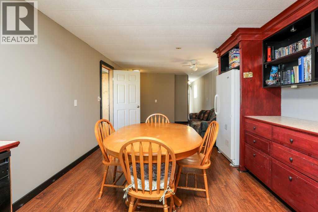 22720/22718 8 Avenue, Hillcrest, Alberta  T0K 1E0 - Photo 17 - A2263936