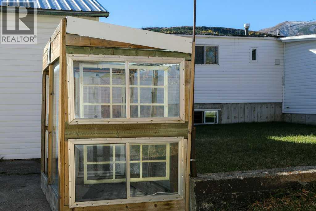 22720/22718 8 Avenue, Hillcrest, Alberta  T0K 1E0 - Photo 8 - A2263936