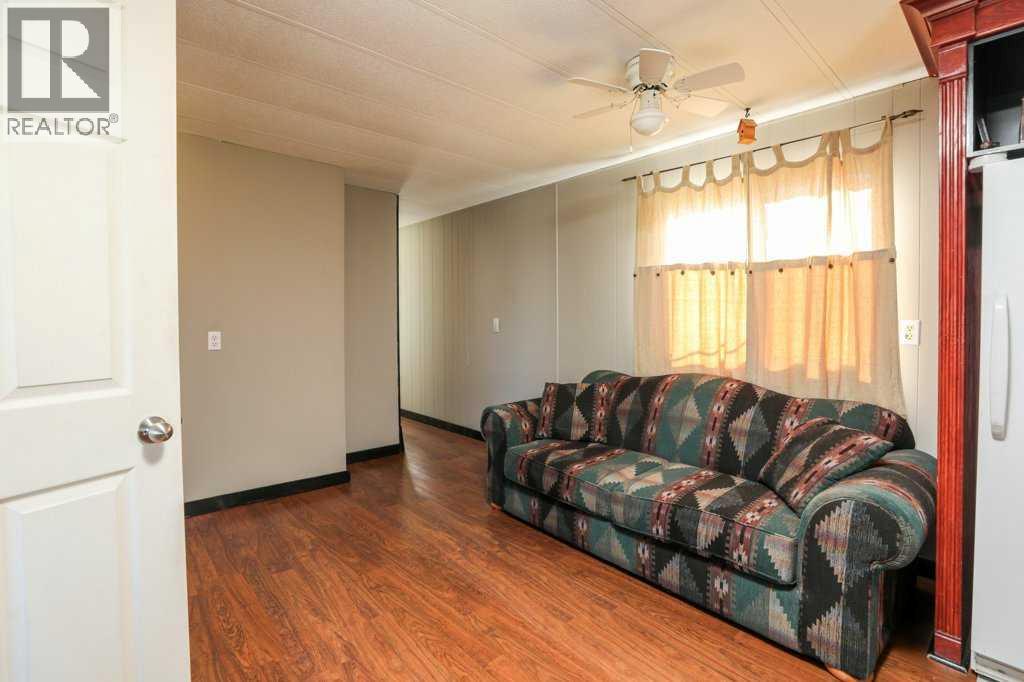 22720/22718 8 Avenue, Hillcrest, Alberta  T0K 1E0 - Photo 18 - A2263936