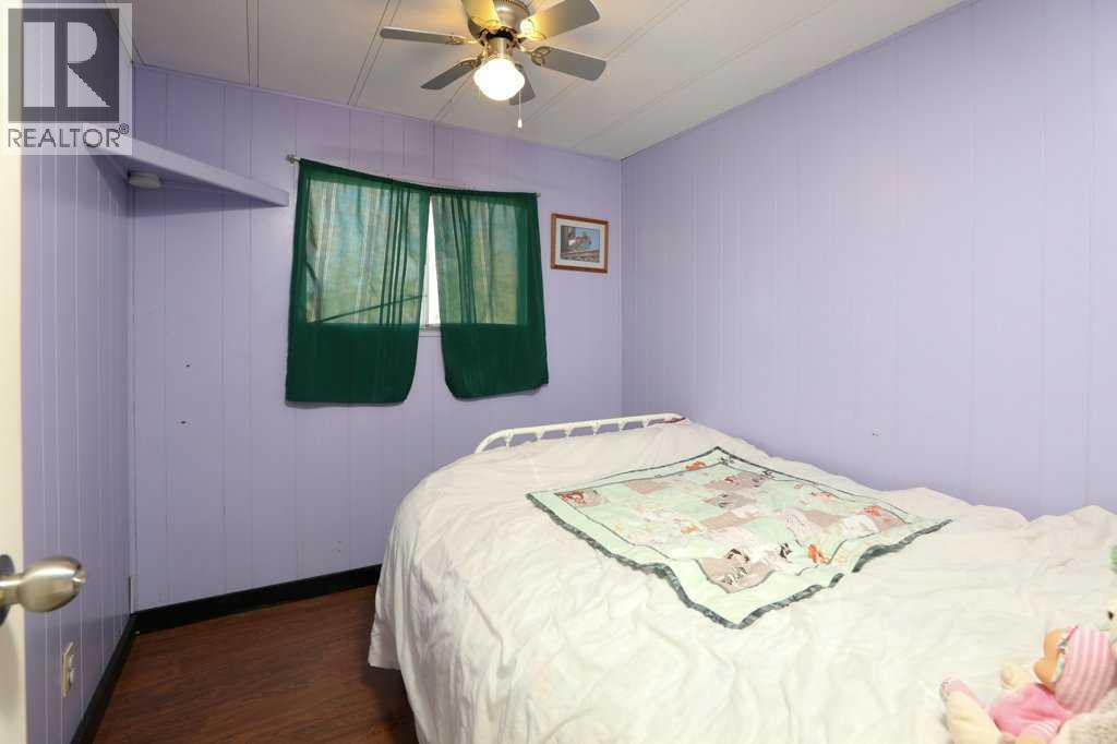 22720/22718 8 Avenue, Hillcrest, Alberta  T0K 1E0 - Photo 21 - A2263936