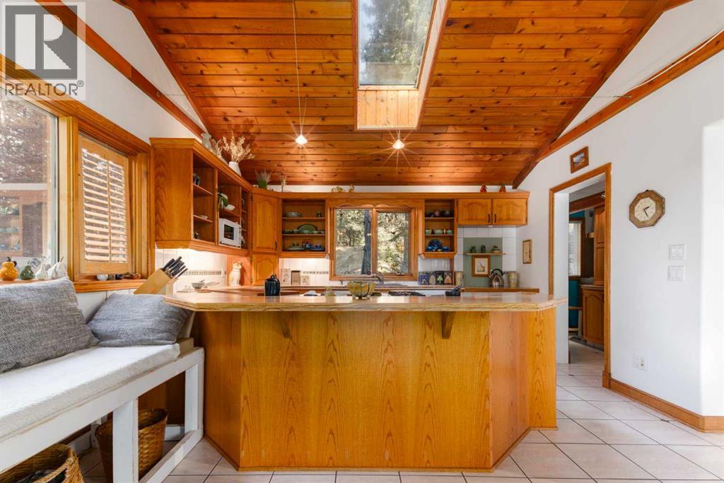 4 Forestry Trail, Waiparous, Alberta T4C 1B7 - Photo 9 - A2267327