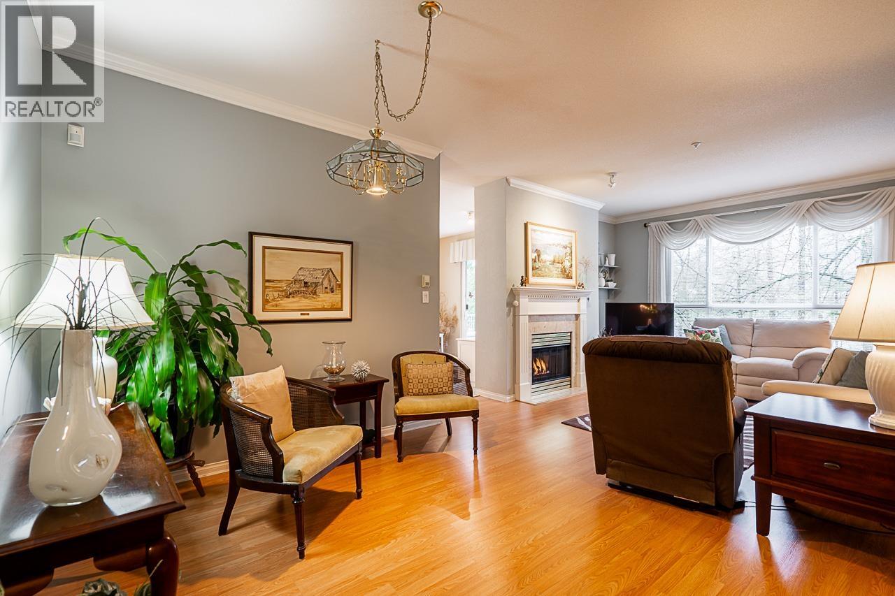 202 3098 Guildford Way, Coquitlam, British Columbia  V3B 7W8 - Photo 7 - R3068153