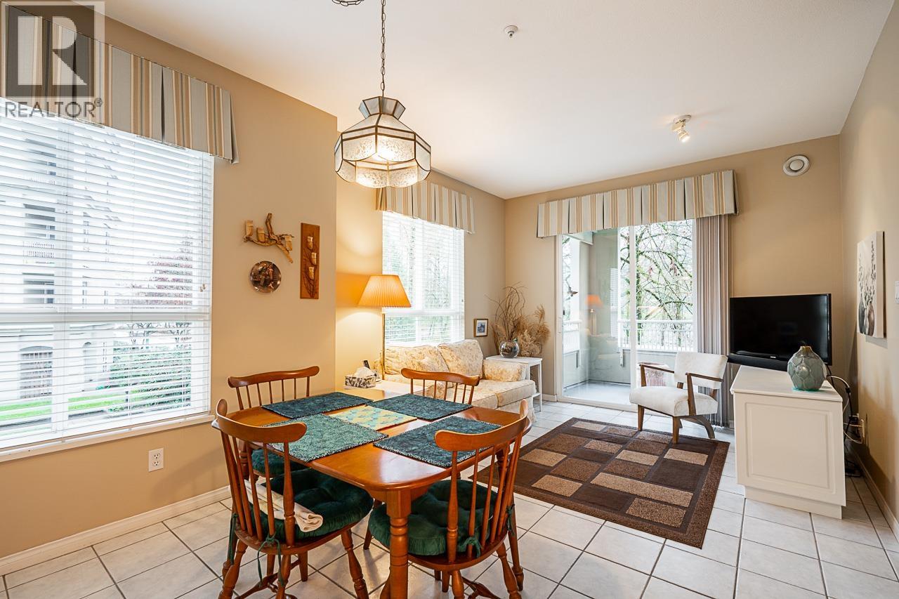 202 3098 Guildford Way, Coquitlam, British Columbia  V3B 7W8 - Photo 13 - R3068153