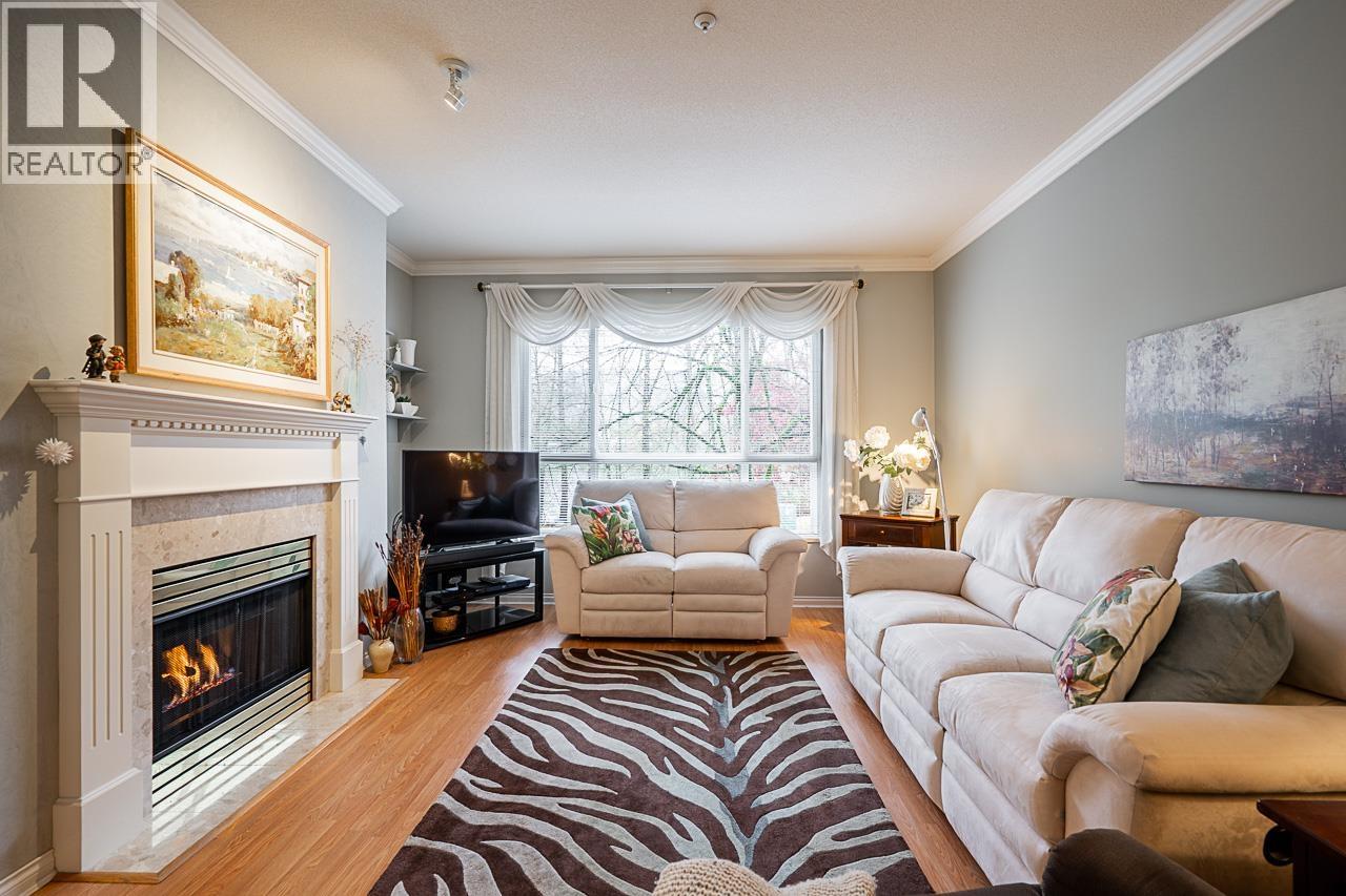 202 3098 Guildford Way, Coquitlam, British Columbia  V3B 7W8 - Photo 2 - R3068153