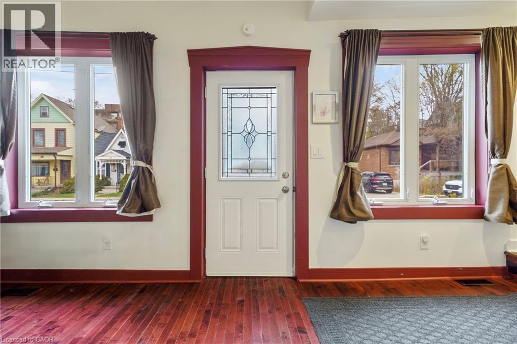 16 Edison Street, Hamilton, Ontario  L8P 1G6 - Photo 5 - 40791033