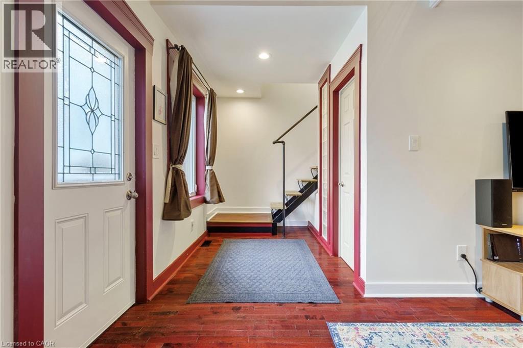 16 Edison Street, Hamilton, Ontario  L8P 1G6 - Photo 6 - 40791033