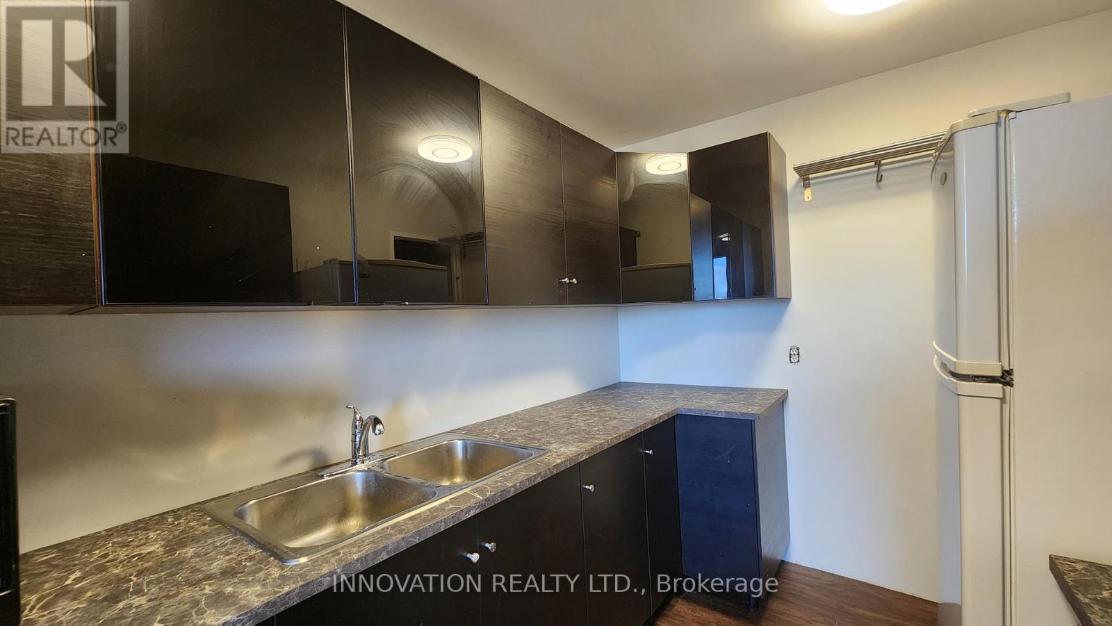 1406 - 2020 Jasmine Crescent, Ottawa, Ontario  K1J 8K5 - Photo 23 - X12588384