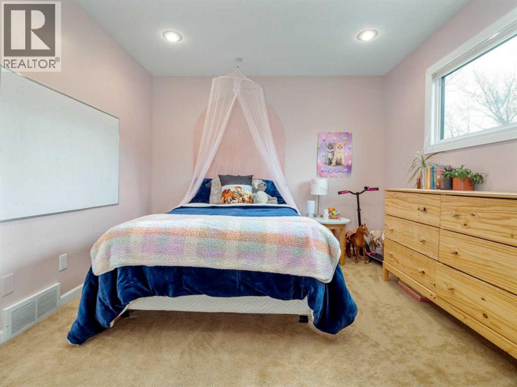 25 Nevada Road W, Lethbridge, Alberta  T1K 4A6 - Photo 28 - A2271389