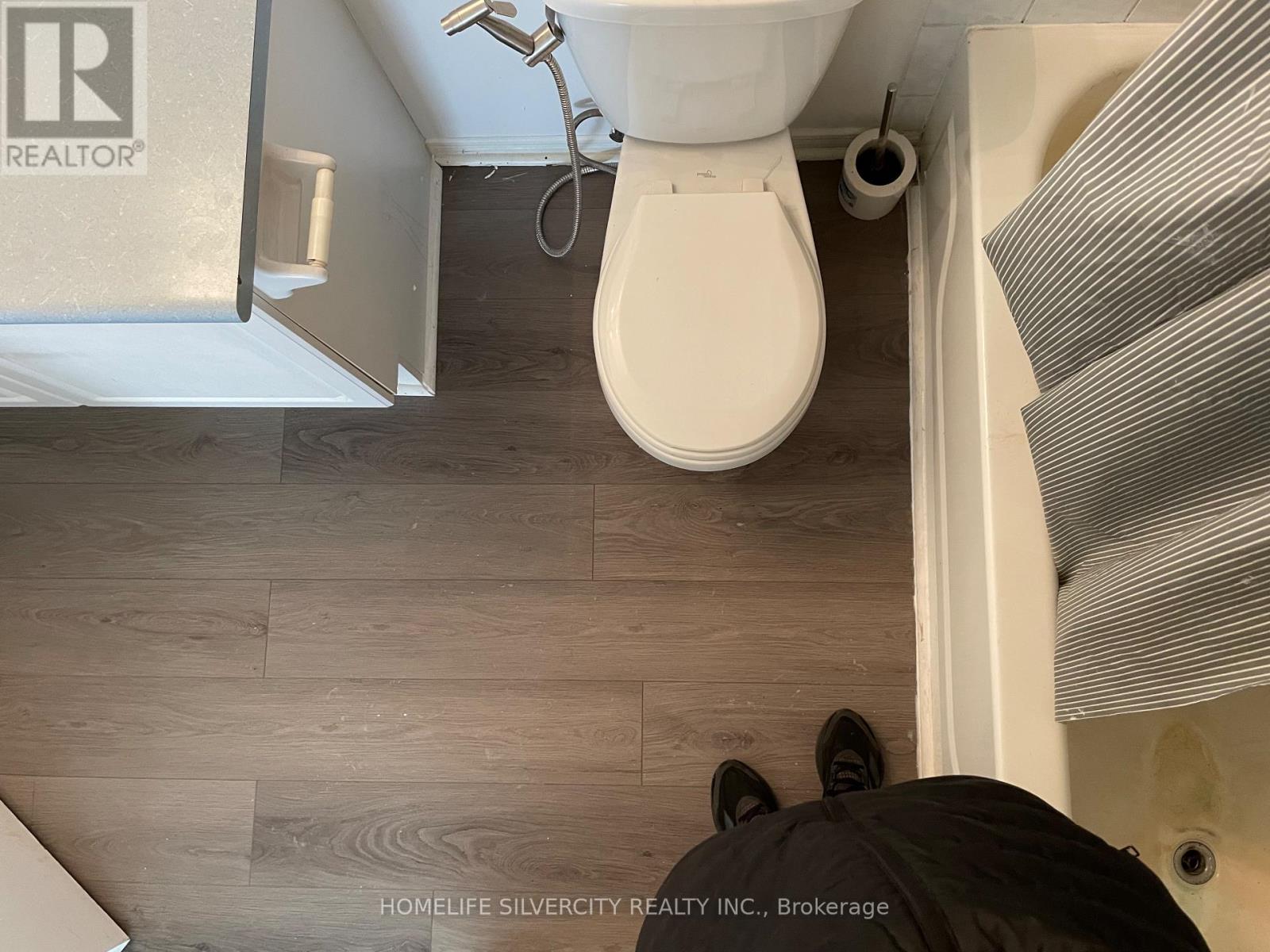 51 Morningmist Street, Brampton, Ontario  L6R 2A6 - Photo 15 - W12588382