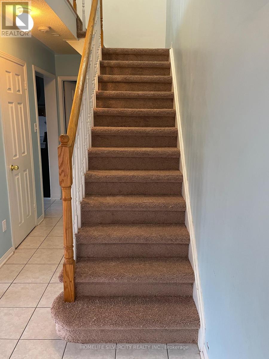 51 Morningmist Street, Brampton, Ontario  L6R 2A6 - Photo 3 - W12588382