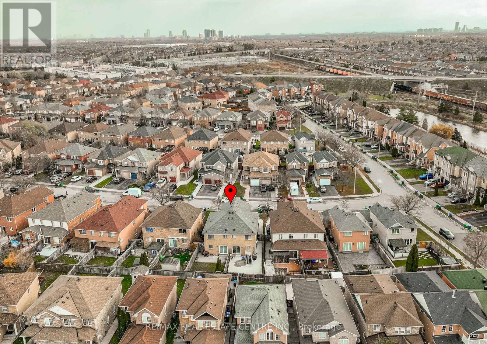 42 Brunswick Street, Brampton, Ontario  L6X 4Z9 - Photo 39 - W12588372