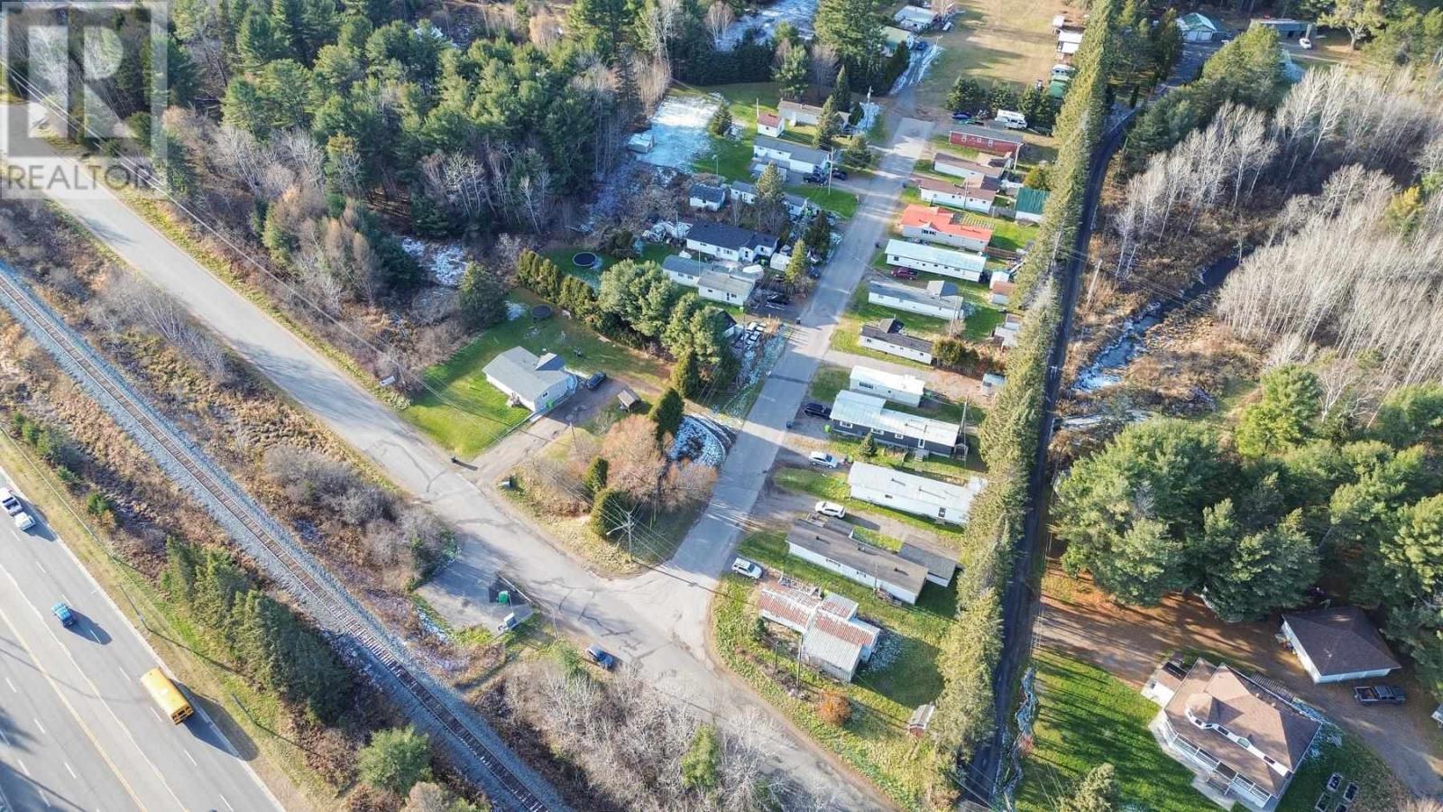 664 Frontenac St, Sault Ste. Marie, Ontario P6A 5K9 - Photo 5 - SM253375