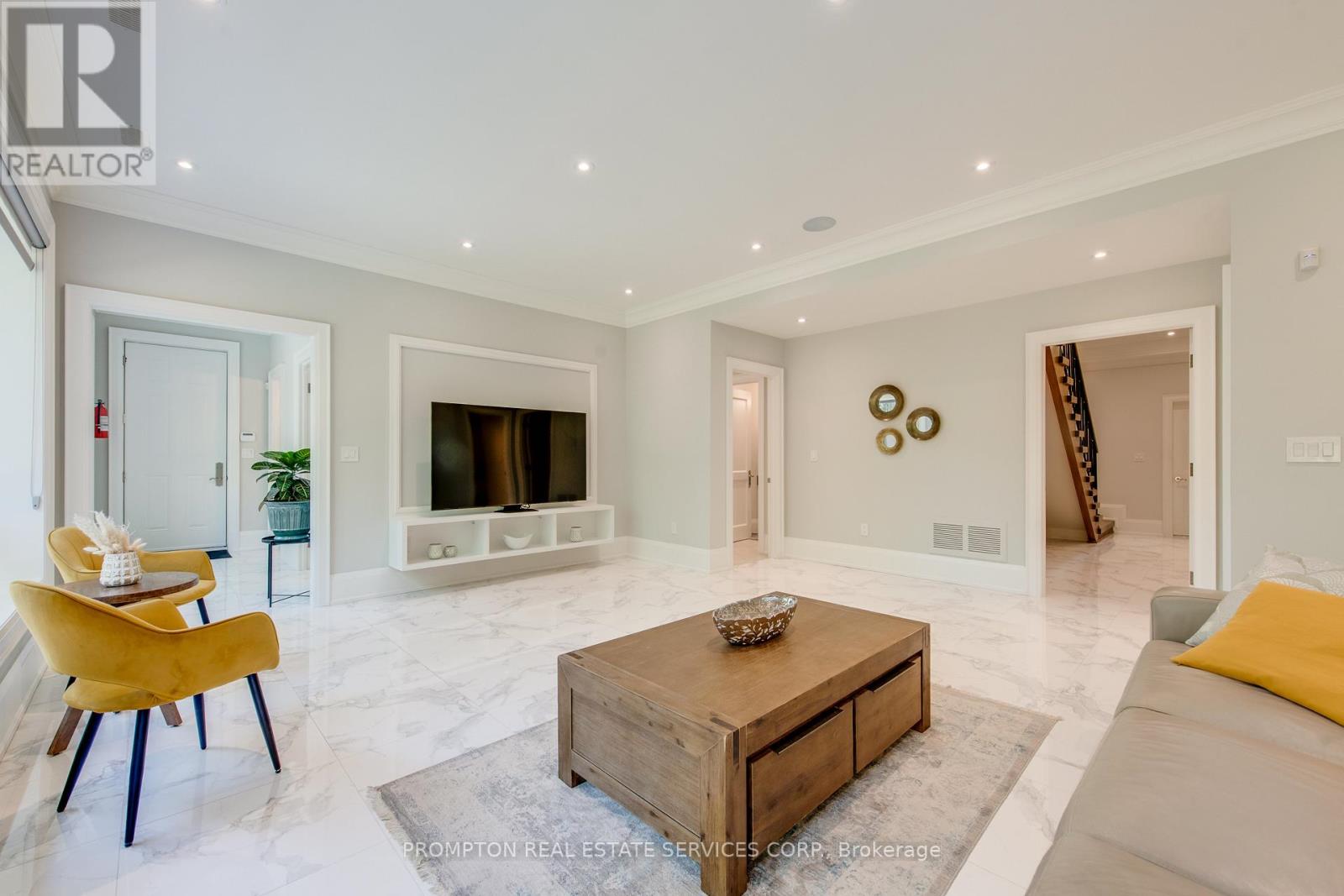 47 Wycliffe Crescent, Toronto, Ontario  M2K 1V7 - Photo 40 - C12411023