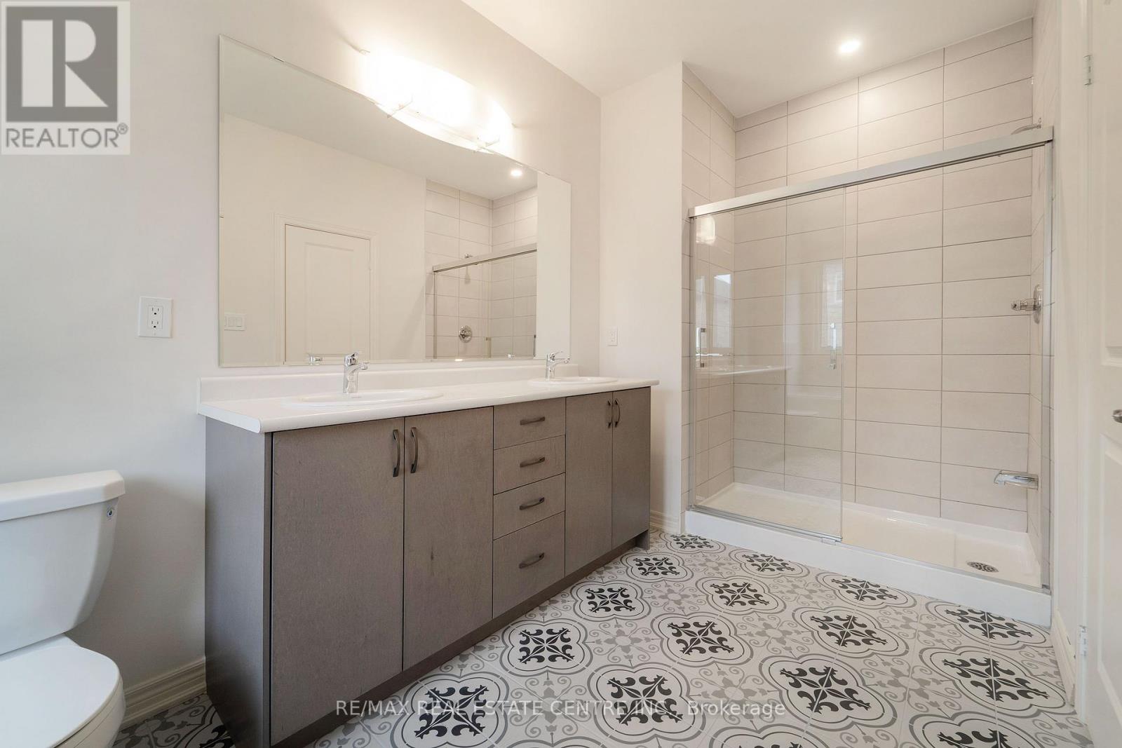 16 Lidstone Street, Cambridge, Ontario  N1T 0G2 - Photo 32 - X12399651