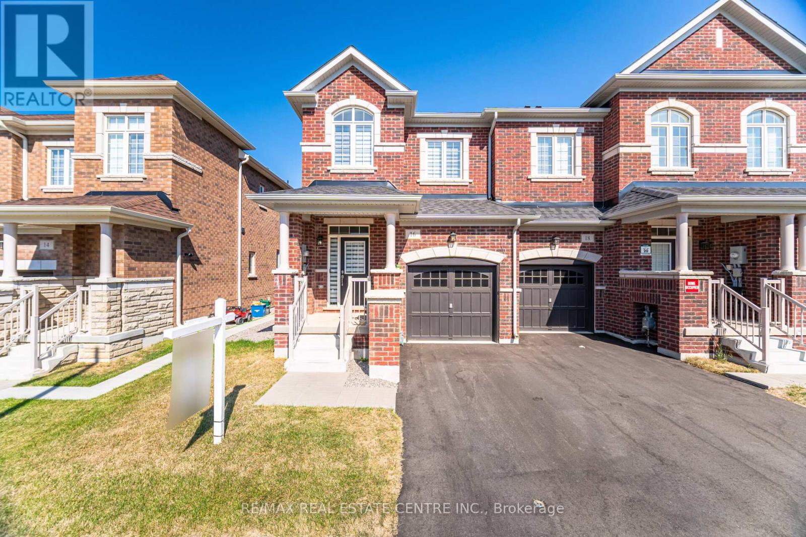 16 Lidstone Street, Cambridge, Ontario  N1T 0G2 - Photo 3 - X12399651