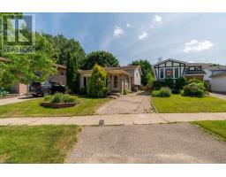 15 HOMESTEAD PLACE, Kitchener, Ontario