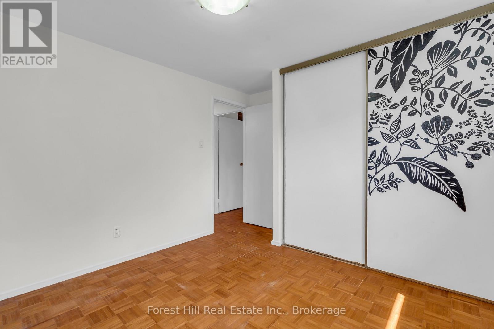 15 Homestead Place, Kitchener, Ontario N2N 1Z1 - Photo 21 - X12465584