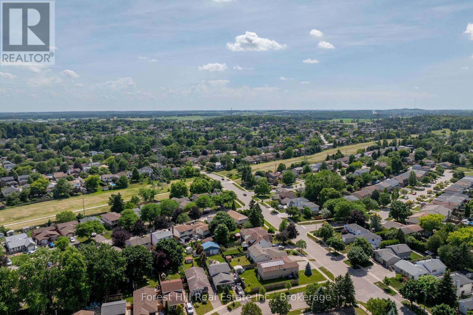 15 Homestead Place, Kitchener, Ontario N2N 1Z1 - Photo 40 - X12465584