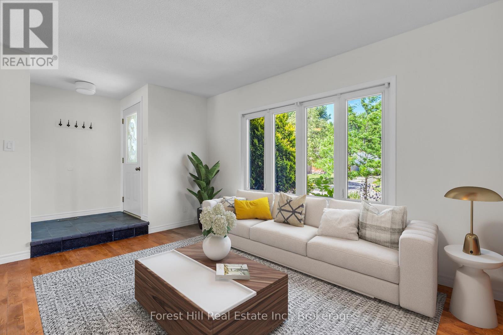 15 Homestead Place, Kitchener, Ontario N2N 1Z1 - Photo 8 - X12465584