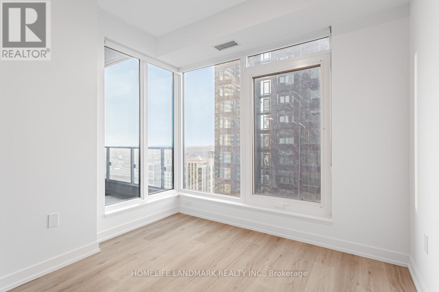 2612 - 395 Square One Drive, Mississauga, Ontario  L5B 0P6 - Photo 17 - W12588390