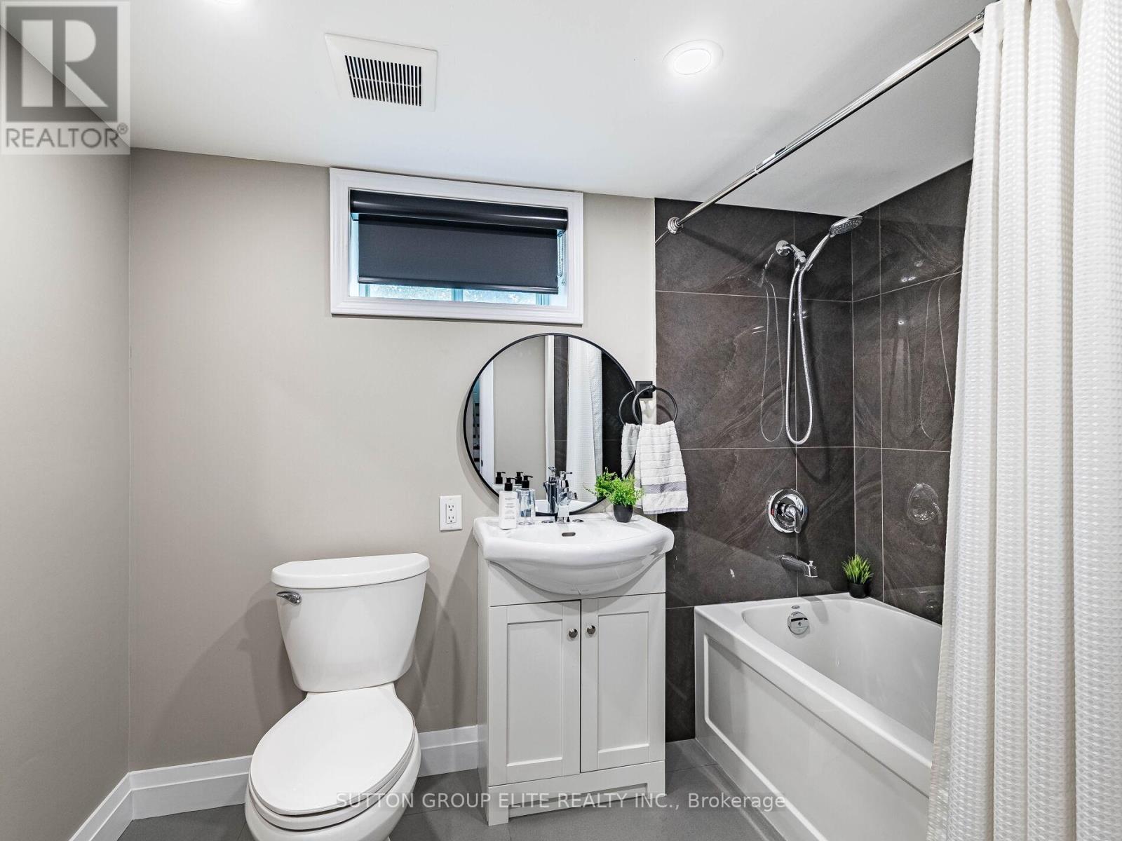 107 Martha Street W, Caledon, Ontario  L7E 4X5 - Photo 39 - W12588392