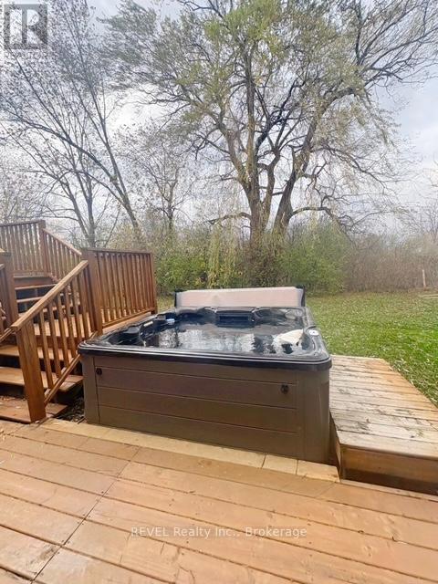 877 Daytona Drive N, Fort Erie, Ontario  L2A 4Z7 - Photo 24 - X12190550