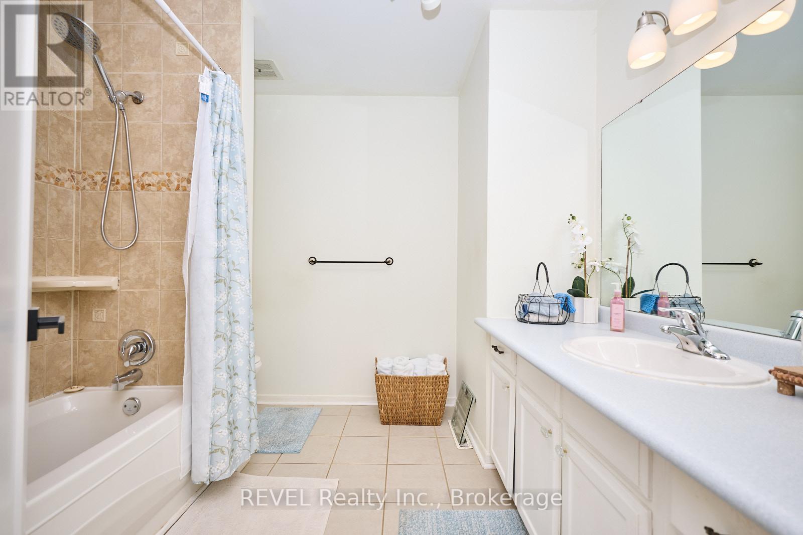 877 Daytona Drive N, Fort Erie, Ontario  L2A 4Z7 - Photo 15 - X12190550