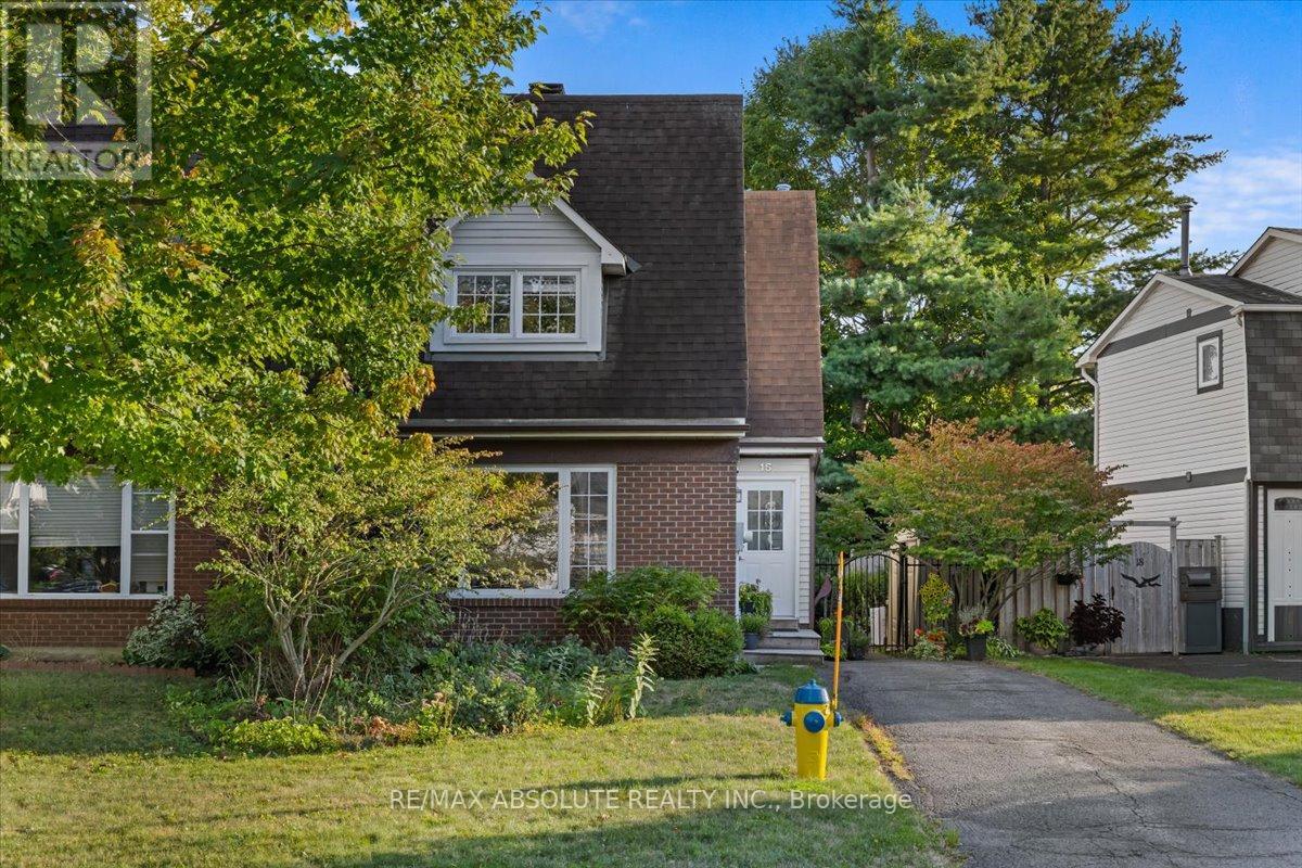 16 Melanie Crescent, Ottawa, Ontario  K2L 2E5 - Photo 1 - X12588402