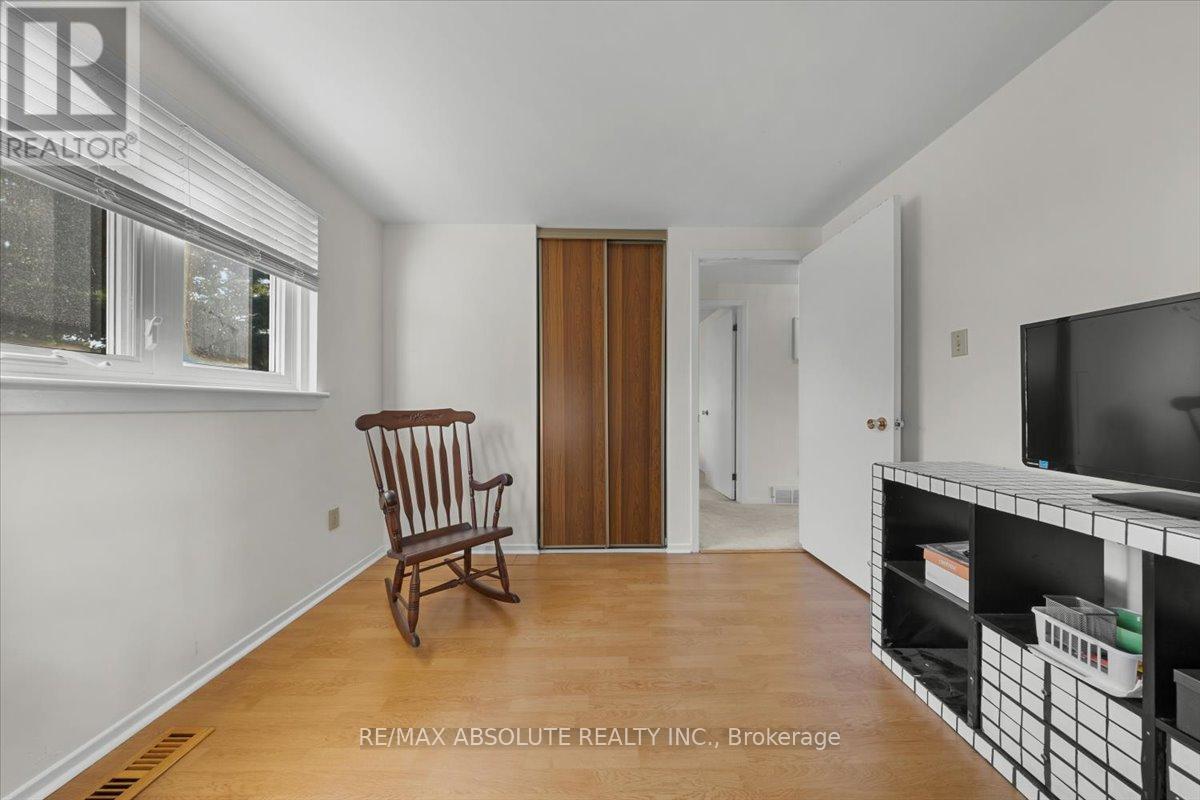 16 Melanie Crescent, Ottawa, Ontario  K2L 2E5 - Photo 16 - X12588402