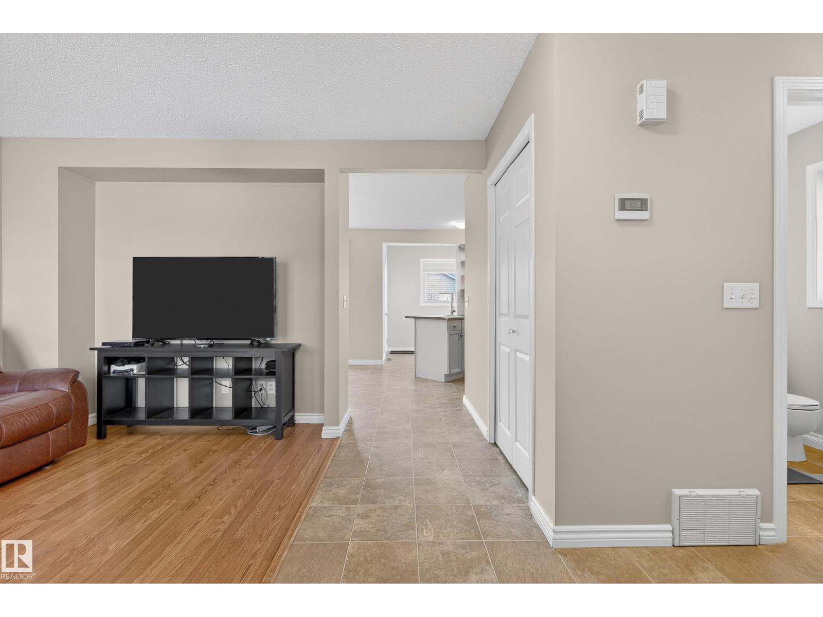 75 Erie St S, Devon, Alberta  T9G 2G3 - Photo 5 - E4467091