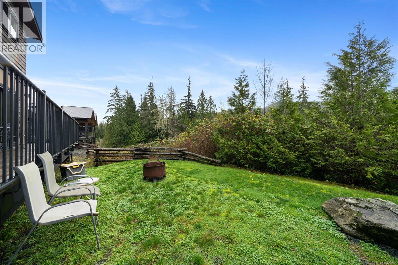 221 6596 Baird Rd, Port Renfrew, British Columbia  V0S 1K0 - Photo 24 - 1021206